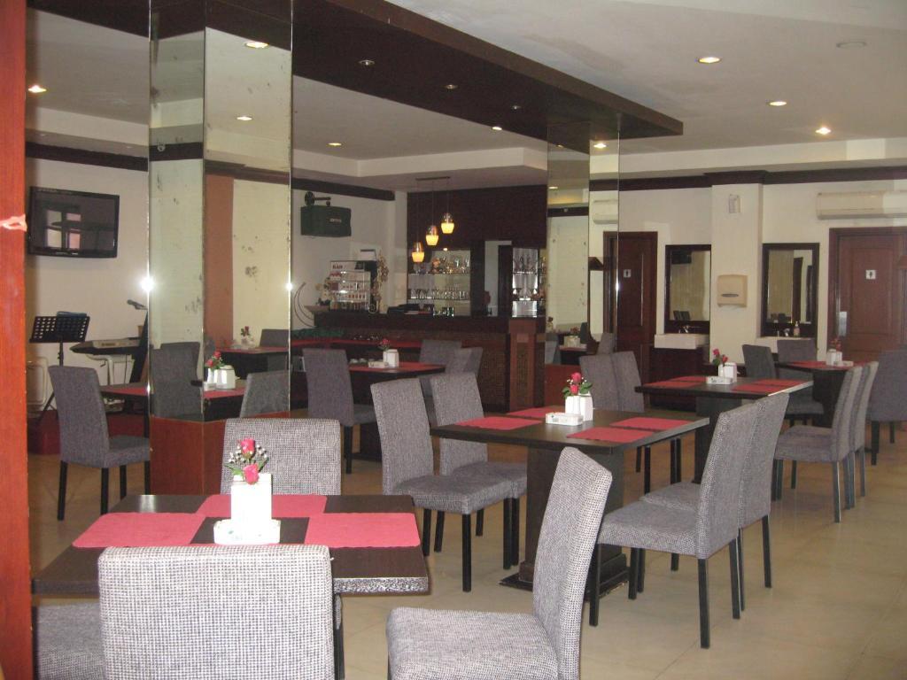 Imperial Hotel Kendari Exteriér fotografie