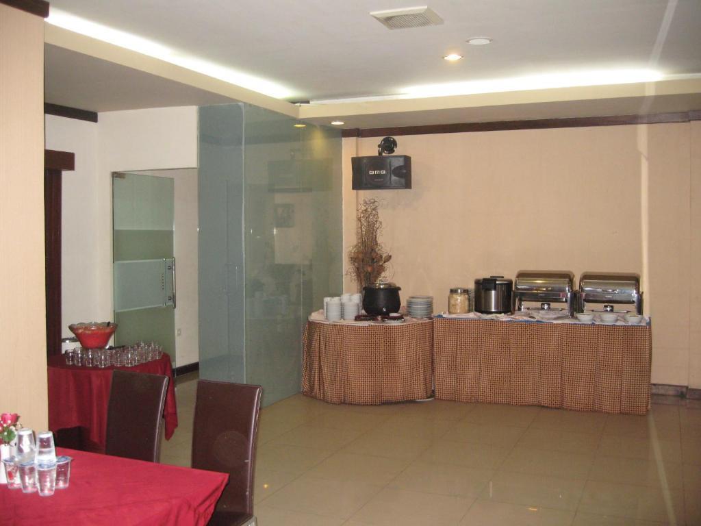 Imperial Hotel Kendari Exteriér fotografie
